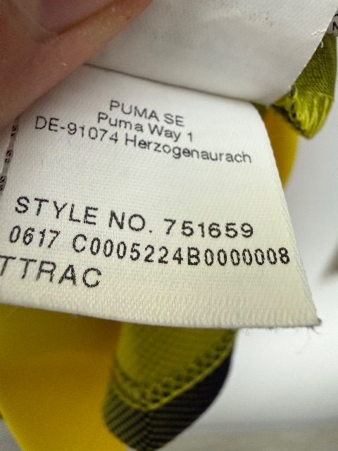 Borussia Dortmund 2017/18 Match Issued Shirt — Christian Pulisic, Size M — fabric detail