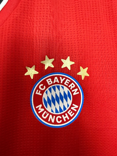 Bayern München 2020/21 Match Worn Shirt — Joshua Kimmich, with COA, Size M — sponsor detail