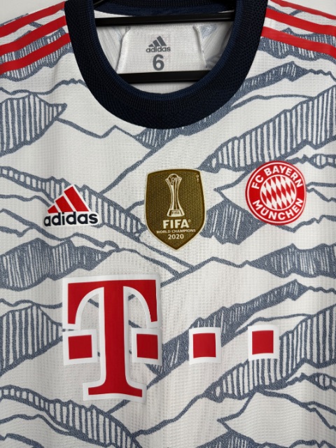 Bayern München 2020/21 Match Worn Shirt — Josip Stanišić, with COA, Size M — sponsor detail