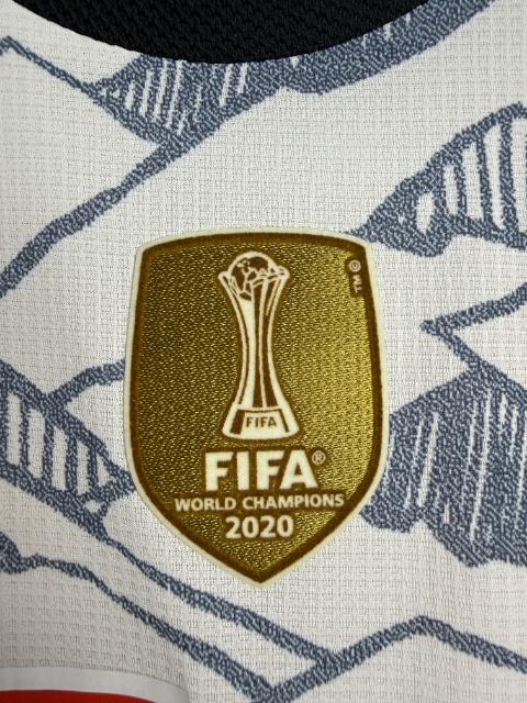 Bayern München 2020/21 Match Worn Shirt — Josip Stanišić, with COA, Size M — wash label