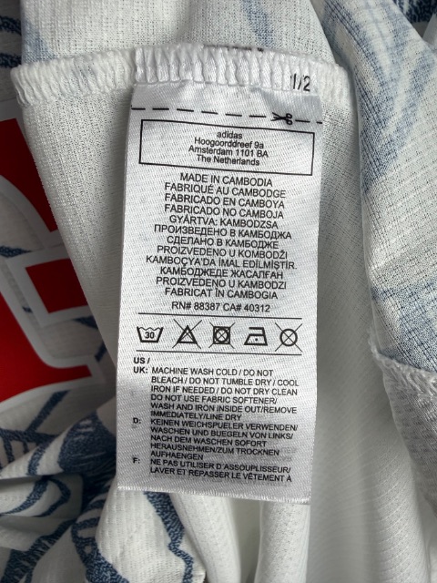 Bayern München 2020/21 Match Worn Shirt — Josip Stanišić, with COA, Size M — match wear detail