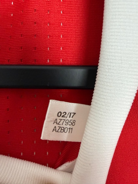 Bayern München 2017 Match Worn / Issued Shirt — Douglas Costa — size label