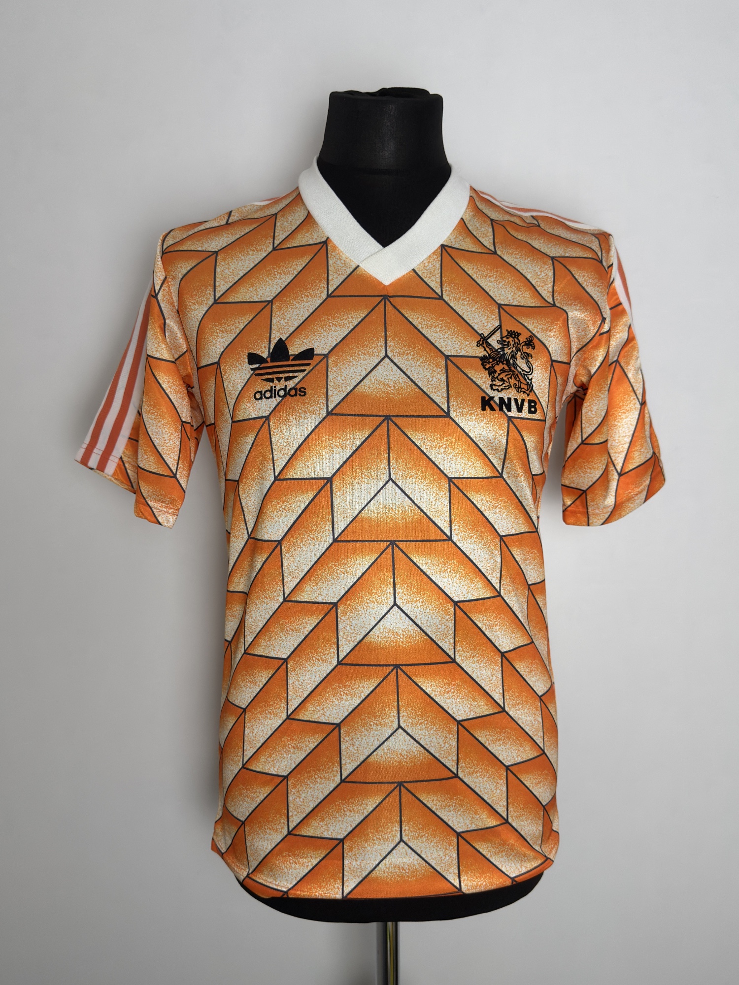 Netherlands 1988 Ireland Version Shirt — Vintage Original, Size M